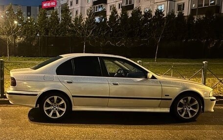 BMW 5 серия, 2000 год, 645 000 рублей, 14 фотография