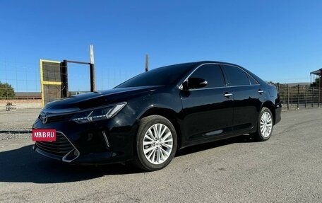 Toyota Camry, 2015 год, 2 250 000 рублей, 6 фотография