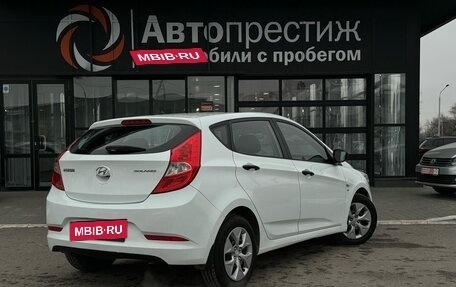 Hyundai Solaris II рестайлинг, 2014 год, 960 000 рублей, 2 фотография