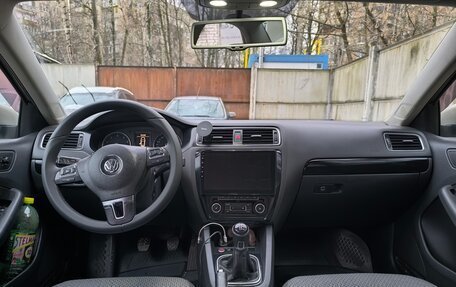 Volkswagen Jetta VI, 2012 год, 775 000 рублей, 10 фотография