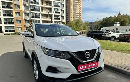 Nissan Qashqai, 2021 год, 2 100 000 рублей, 1 фотография