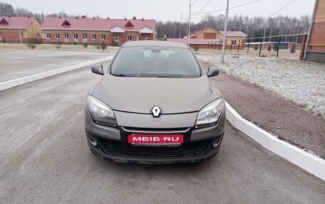 Renault Megane III, 2012 год, 800 000 рублей, 9 фотография