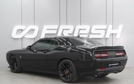 Dodge Challenger III рестайлинг 2, 2022 год, 10 000 000 рублей, 2 фотография