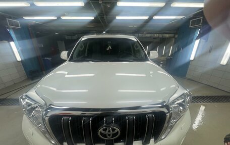 Toyota Land Cruiser Prado 150 рестайлинг 2, 2014 год, 4 090 000 рублей, 3 фотография