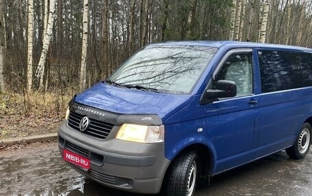 Volkswagen Transporter T5 рестайлинг, 2008 год, 1 450 000 рублей, 1 фотография