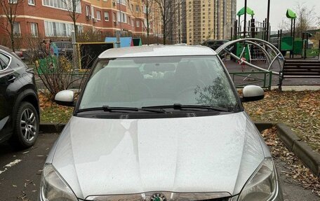 Skoda Fabia II, 2011 год, 810 000 рублей, 2 фотография