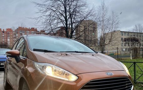 Ford Fiesta, 2015 год, 1 050 000 рублей, 2 фотография