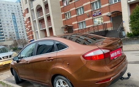 Ford Fiesta, 2015 год, 1 050 000 рублей, 6 фотография