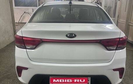 KIA Rio IV, 2017 год, 1 450 000 рублей, 2 фотография