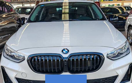 BMW 1 серия, 2021 год, 1 800 000 рублей, 1 фотография