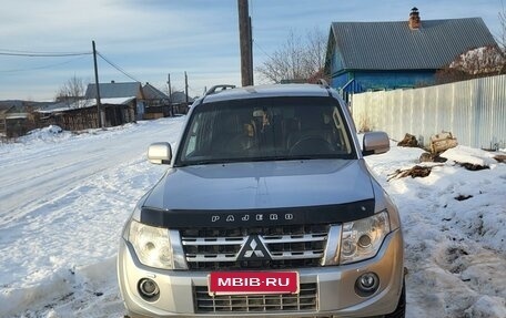 Mitsubishi Pajero IV, 2012 год, 2 300 000 рублей, 2 фотография