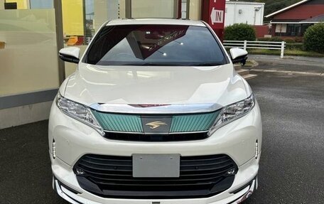 Toyota Harrier, 2020 год, 2 210 000 рублей, 3 фотография