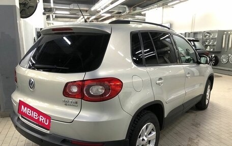 Volkswagen Tiguan I, 2011 год, 1 429 000 рублей, 3 фотография