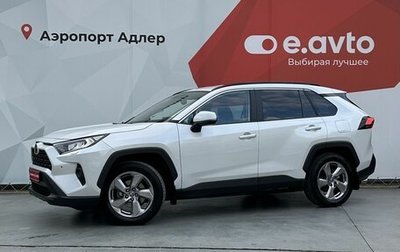 Toyota RAV4, 2021 год, 3 790 000 рублей, 1 фотография