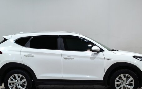 Hyundai Tucson III, 2018 год, 2 300 000 рублей, 4 фотография