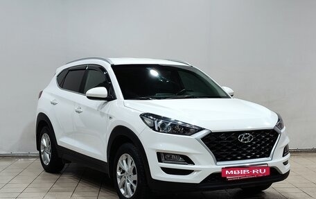 Hyundai Tucson III, 2018 год, 2 300 000 рублей, 3 фотография