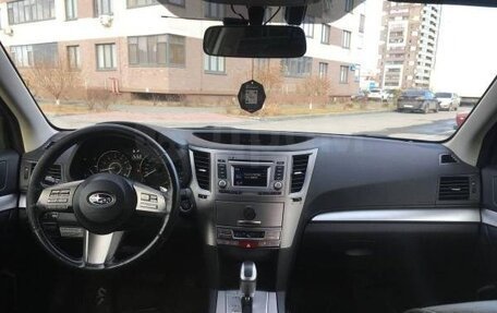 Subaru Outback IV рестайлинг, 2011 год, 1 300 000 рублей, 22 фотография