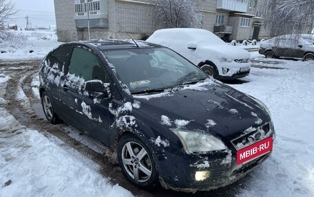 Ford Focus II рестайлинг, 2005 год, 400 000 рублей, 2 фотография