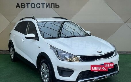 KIA Rio IV, 2018 год, 1 490 000 рублей, 2 фотография