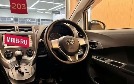 Toyota Ractis II, 2011 год, 1 020 000 рублей, 14 фотография