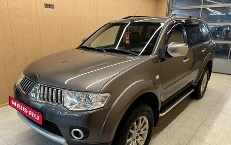 Mitsubishi Pajero Sport II рестайлинг, 2012 год, 2 103 000 рублей, 3 фотография