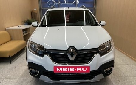 Renault Sandero II рестайлинг, 2019 год, 1 406 000 рублей, 2 фотография