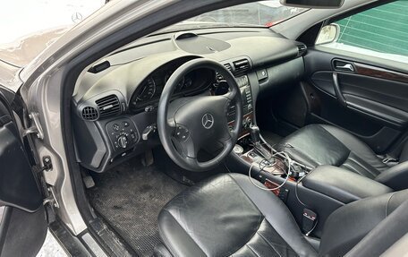 Mercedes-Benz C-Класс, 2005 год, 1 150 000 рублей, 7 фотография