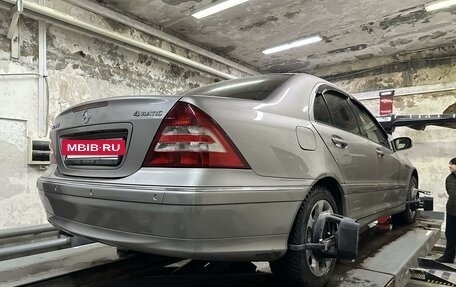 Mercedes-Benz C-Класс, 2005 год, 1 150 000 рублей, 5 фотография