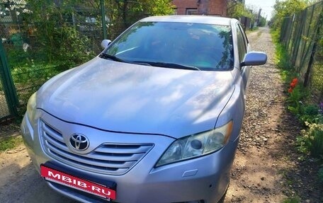 Toyota Camry, 2008 год, 1 060 000 рублей, 2 фотография