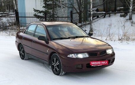 Mitsubishi Carisma I, 1998 год, 139 000 рублей, 2 фотография