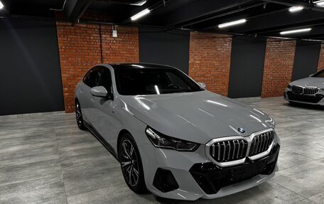 BMW 5 серия, 2023 год, 10 885 000 рублей, 1 фотография