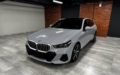 BMW 5 серия, 2023 год, 10 885 000 рублей, 3 фотография