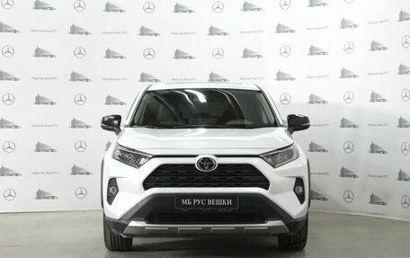 Toyota RAV4, 2023 год, 4 195 000 рублей, 2 фотография