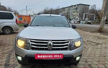 Renault Duster I рестайлинг, 2015 год, 795 000 рублей, 2 фотография