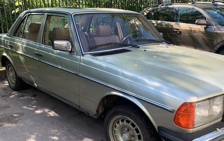 Mercedes-Benz W123, 1980 год, 450 000 рублей, 6 фотография