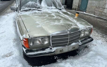 Mercedes-Benz W123, 1980 год, 450 000 рублей, 10 фотография