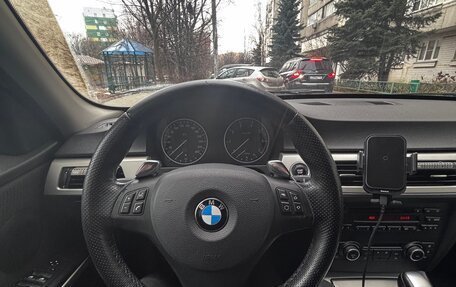 BMW 3 серия, 2011 год, 1 600 000 рублей, 3 фотография