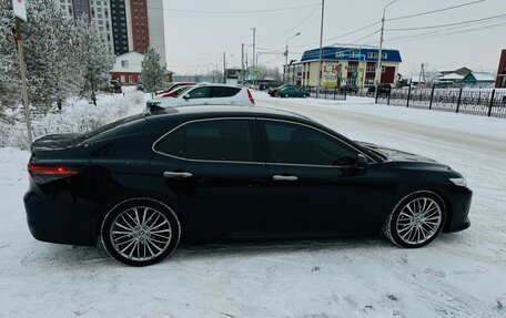 Toyota Camry, 2018 год, 2 990 000 рублей, 12 фотография