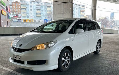 Toyota Wish II, 2013 год, 1 580 000 рублей, 1 фотография