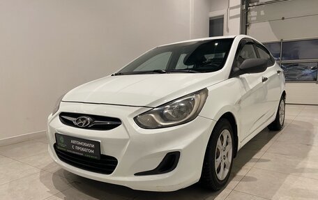 Hyundai Solaris II рестайлинг, 2012 год, 845 000 рублей, 1 фотография