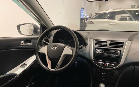 Hyundai Solaris II рестайлинг, 2012 год, 845 000 рублей, 22 фотография