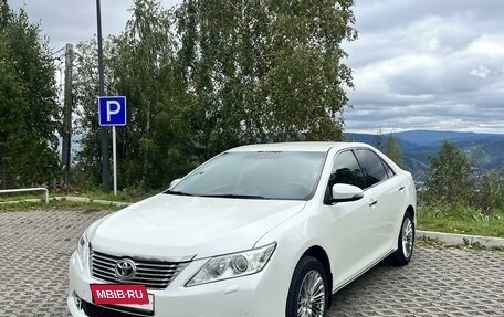 Toyota Camry, 2014 год, 1 970 000 рублей, 3 фотография