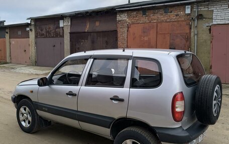 Chevrolet Niva I рестайлинг, 2004 год, 385 000 рублей, 5 фотография