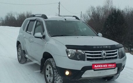 Renault Duster I рестайлинг, 2012 год, 1 000 000 рублей, 2 фотография