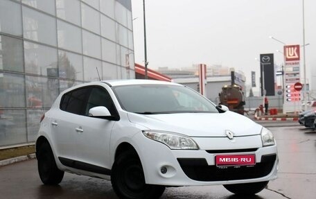 Renault Megane III, 2011 год, 700 000 рублей, 3 фотография