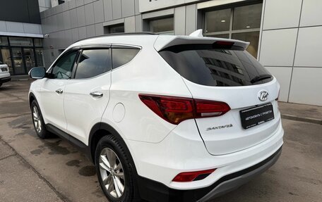 Hyundai Santa Fe III рестайлинг, 2018 год, 2 290 000 рублей, 4 фотография