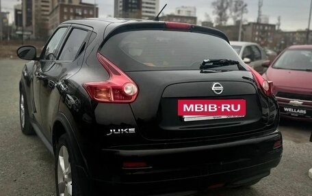 Nissan Juke II, 2011 год, 1 070 000 рублей, 3 фотография