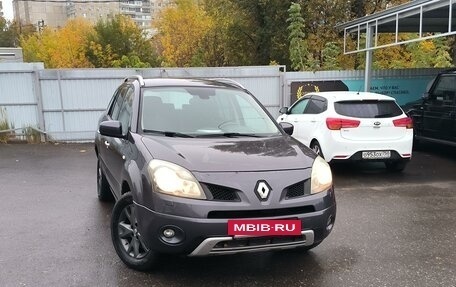 Renault Koleos I рестайлинг 2, 2010 год, 700 000 рублей, 2 фотография