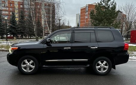 Toyota Land Cruiser 200, 2014 год, 4 200 000 рублей, 2 фотография