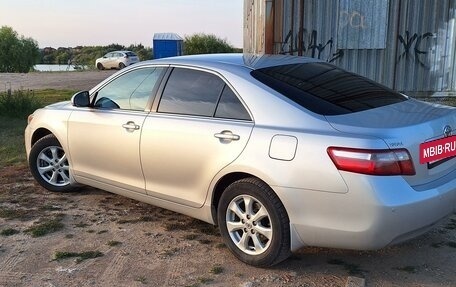 Toyota Camry, 2011 год, 1 920 000 рублей, 4 фотография